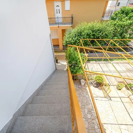 Apartment Klavdija *