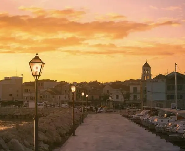 Klavdija Apartment *