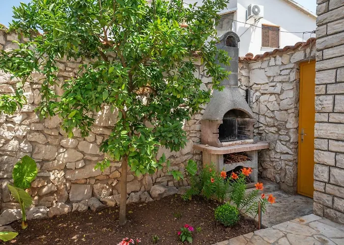 Apartment Klavdija *